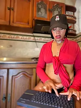 NovaFoxx online show from 11-09-25, 02:04