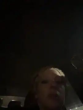 Snapshot of queenkelly1234 chatting on 11-21-25, 05:17 queenkelly1234 online show from 11-21-25, 05:17