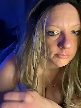 queenkelly1234 online show from 03-25-26, 03:45