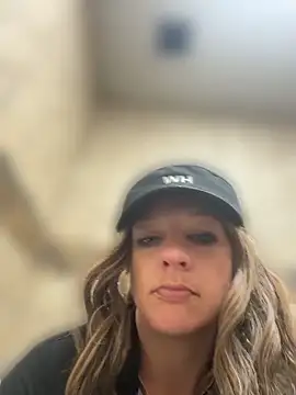 queenkelly1234 online show from 05-23-26, 07:35