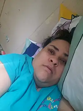 Snapshot of BigBusty_VoluptuousMilfX chatting on 10-15-25, 11:54 BigBusty VoluptuousMilfX online show from 10-15-25, 11:54