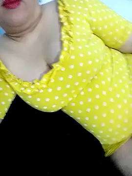 Snapshot of Notila-68 chatting on 11-11-25, 07:47 Notila-68 online show from 11-11-25, 07:47