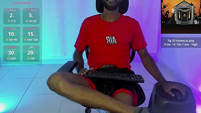 Snapshot of BenhtenBlack25 chatting on 10-20-25, 09:26 BenhtenBlack25 online show from 10-20-25, 09:26