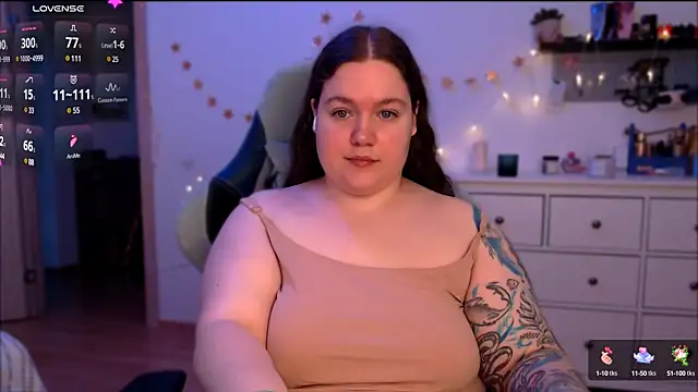 Snapshot of SummerTina chatting on 01-18-25, 07:17 SummerTina online show from 01-18-25, 07:17