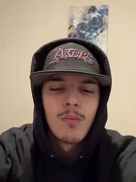 Snapshot of CarmeloA chatting on 12-19-25, 05:58 CarmeloA online show from 12-19-25, 05:58