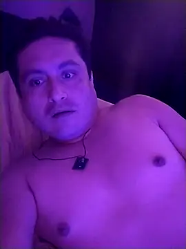 Snapshot of checheludo23 chatting on 11-04-25, 10:36 checheludo23 online show from 11-04-25, 10:36