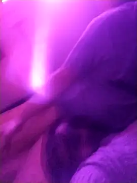 Snapshot of checheludo23 chatting on 11-30-25, 08:40 checheludo23 online show from 11-30-25, 08:40