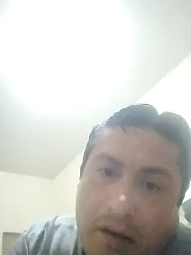 Snapshot of checheludo23 chatting on 02-23-26, 04:32 checheludo23 online show from 02-23-26, 04:32