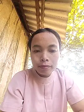 Nguyet2k4 online show from 11-30-25, 06:39