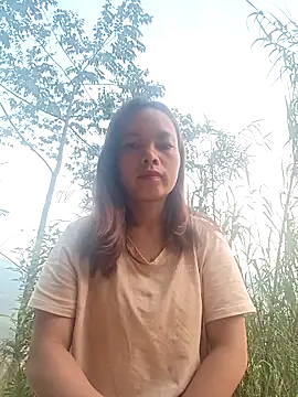 Nguyet2k4 online show from 04-08-26, 11:05