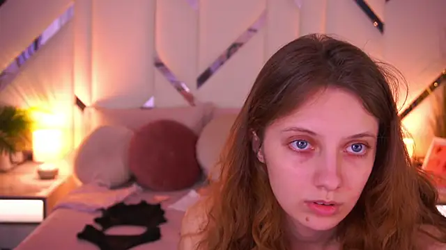 CuteeFoxy online show from 03-16-26, 02:10