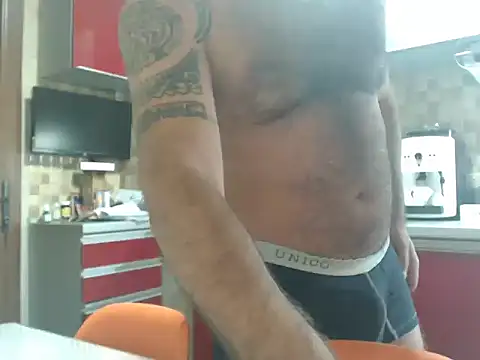 COBRAboySEXxh online show from 10-14-25, 05:47