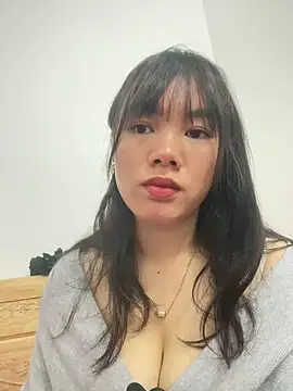 Snapshot of hanaa-show chatting on 11-16-25, 01:39 hanaa-show online show from 11-16-25, 01:39