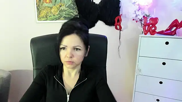 Mollybloom40 online show from 03-05-26, 07:26