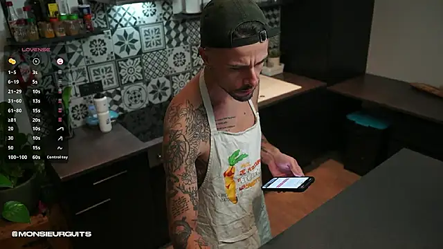 monsieurguitsxxx online show from 11-07-25, 07:03