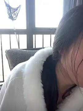 Yuyan ss online show from 11-22-25, 09:19