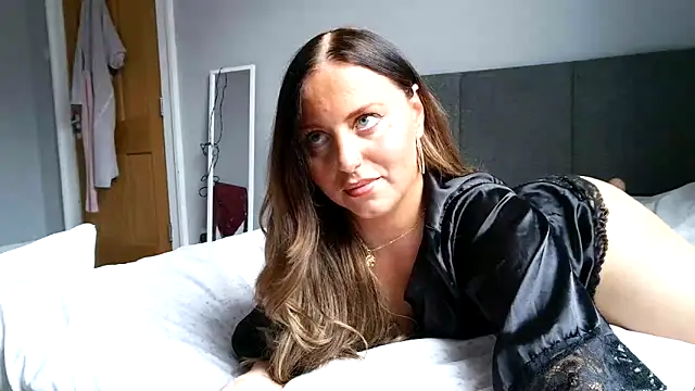 Scouse Lexi online show from 04-12-26, 02:11