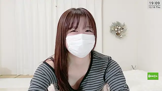 rei-chan online show from 12-18-25, 10:10