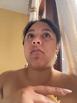 Snapshot of Techi0525 chatting on 11-19-25, 02:17 Techi0525 online show from 11-19-25, 02:17