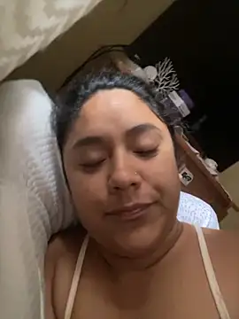 Snapshot of Techi0525 chatting on 11-21-25, 02:27 Techi0525 online show from 11-21-25, 02:27