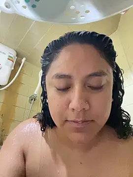 Snapshot of Techi0525 chatting on 12-18-25, 04:02 Techi0525 online show from 12-18-25, 04:02