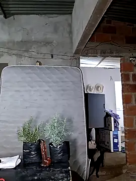 Snapshot of Luciferinthestreet chatting on 10-23-25, 02:55 Luciferinthestreet online show from 10-23-25, 02:55