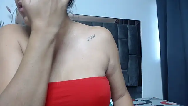 Salmma Milf online show from 12-16-25, 11:37