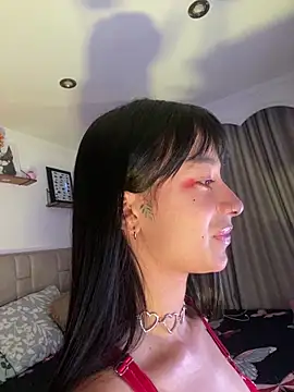 Snapshot of _TiniWild chatting on 02-18-26, 11:11 TiniWild online show from 02-18-26, 11:11