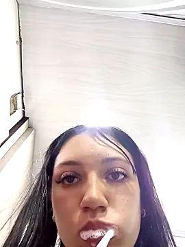 Snapshot of Arianaa_Toro chatting on 11-15-25, 10:45 Arianaa Toro online show from 11-15-25, 10:45