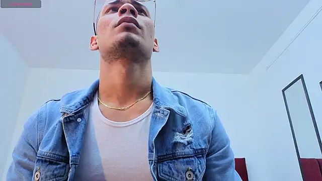 DaamonSlader  online show from 11-11-25, 08:31