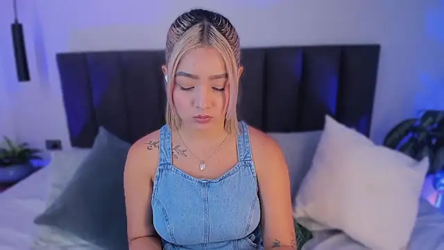 AilanaCortes online show from 03-02-26, 12:12