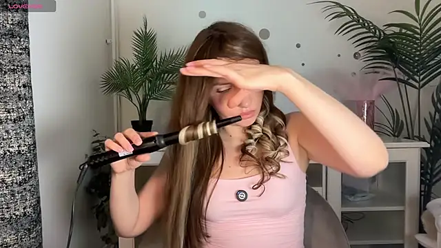 cute cake online show from 03-26-26, 12:00