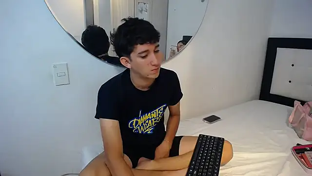 Snapshot of Dravith_Valery chatting on 11-23-25, 09:42 Dravith Valery online show from 11-23-25, 09:42