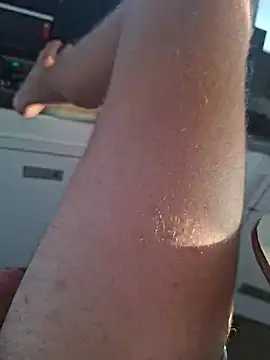 Snapshot of shainnfk chatting on 11-14-25, 07:23 shainnfk online show from 11-14-25, 07:23