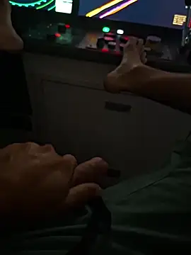 Snapshot of shainnfk chatting on 12-03-25, 06:06 shainnfk online show from 12-03-25, 06:06