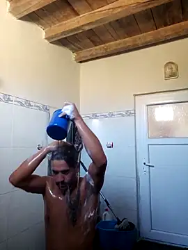 Snapshot of ogiday124 chatting on 10-25-25, 10:45 ogiday124 online show from 10-25-25, 10:45