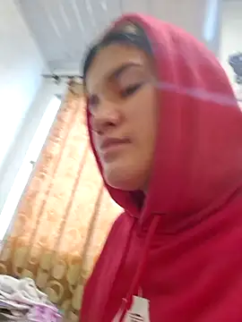 Gigihairy online show from 11-06-25, 04:41