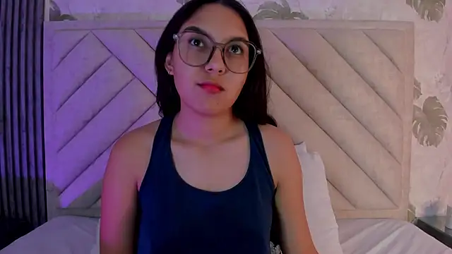 Snapshot of Lexy-Sweet1 chatting on 11-05-25, 04:12 Lexy-Sweet1 online show from 11-05-25, 04:12