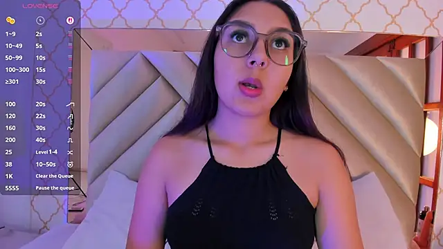 Snapshot of Lexy-Sweet1 chatting on 11-20-25, 11:15 Lexy-Sweet1 online show from 11-20-25, 11:15