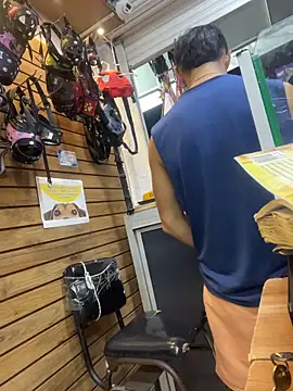 Leonardmoppet online show from 12-20-25, 12:07