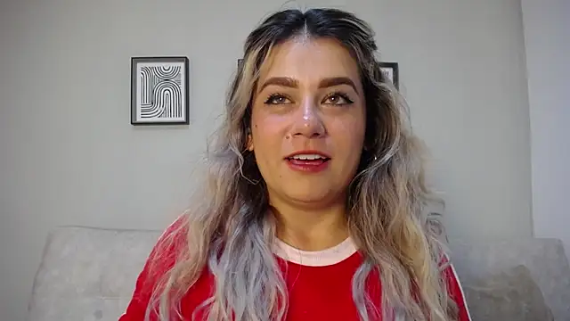 Sweet Bella Valery online show from 11-24-25, 10:09