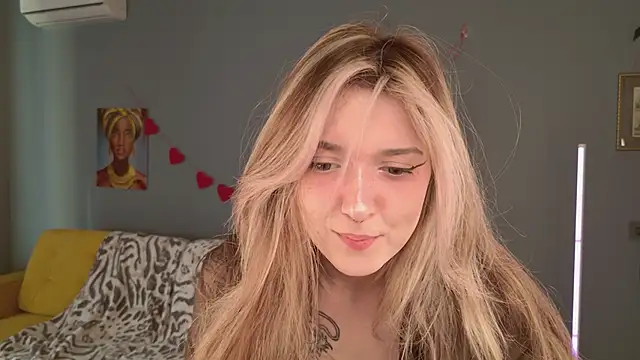 BellaSink online show from 03-12-26, 05:35