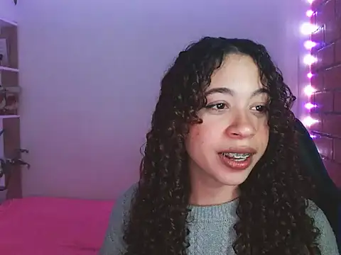 Medussa3033 online show from 03-01-26, 05:20