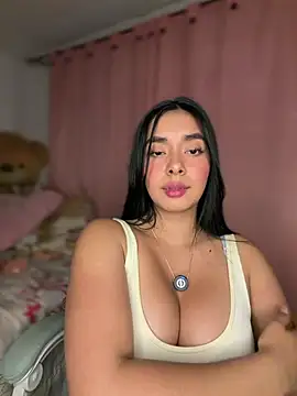 Snapshot of MiaSofia__ chatting on 05-23-26, 01:55 MiaSofia online show from 05-23-26, 01:55