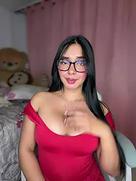 Snapshot of MiaSofia__ chatting on 05-26-26, 04:30 MiaSofia online show from 05-26-26, 04:30