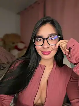 Snapshot of MiaSofia__ chatting on 06-07-26, 02:37 MiaSofia online show from 06-07-26, 02:37