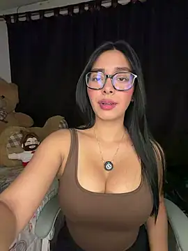 MiaSofia   online show from 07-16-26, 03:01