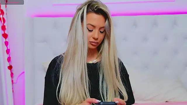 AriannaSins online show from 02-27-25, 07:37