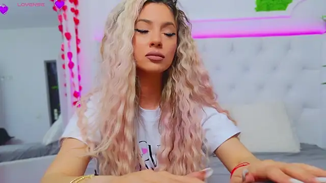 AriannaSins online show from 03-14-25, 01:35