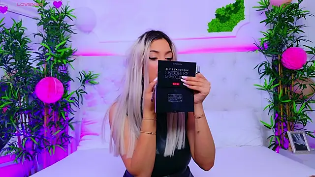 AriannaSins online show from 09-22-25, 12:29